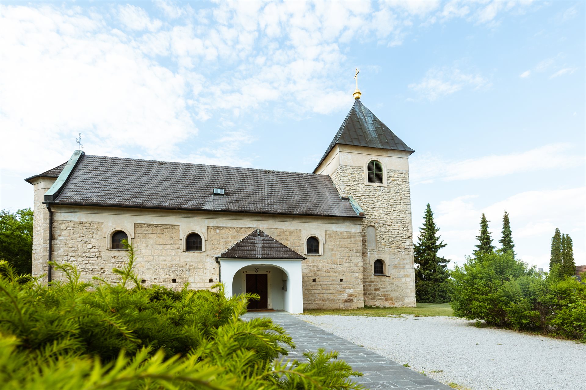 Weiden an der March - Die Gottesburg von Baumgarten © Briana Pfaffel